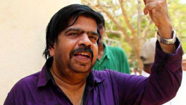 T.Rajendar Slapped the hero who did not act properly at the Veerasamy shooting spot T.Rajendar Slapped the hero who did not act properly at the Veerasamy shooting spot