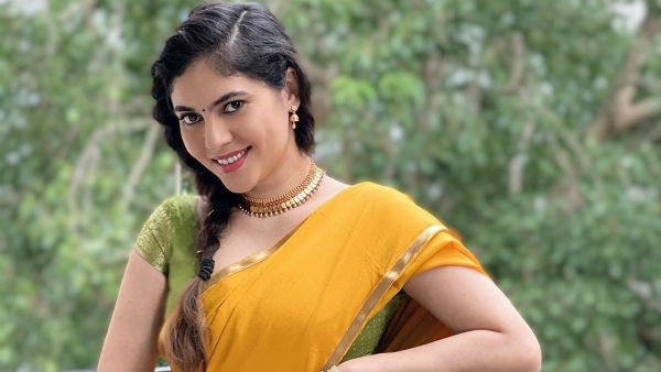 Actress Sherin says that she feels boring to be single 