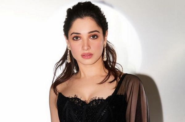 Actress Tamannaah wants to ask Vijay About she is in Thalapahy 68 or not