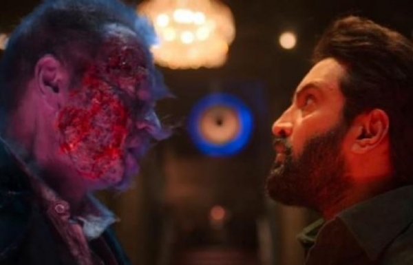  Netizens trolls Santhanams DD Returns copied from this hollywood movie 