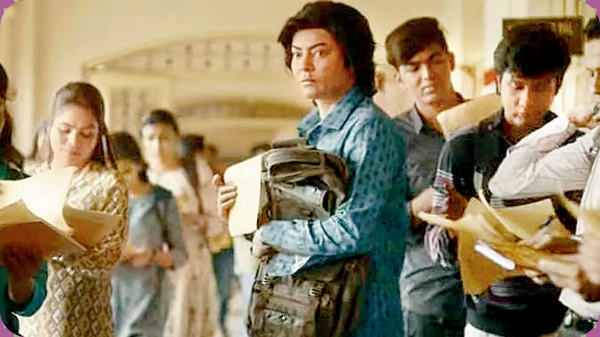 Sushmita Sen using crotch guard for turn like Transgender activist Gauri Sawant 