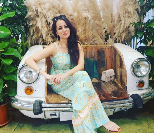 kizhakku cheemayile Actress Rudra latest photos and fans reaction 