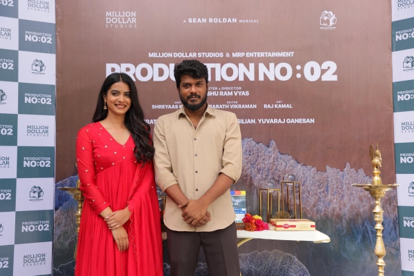  Vijay Sethupathi started the shooting of Manikandans new film 