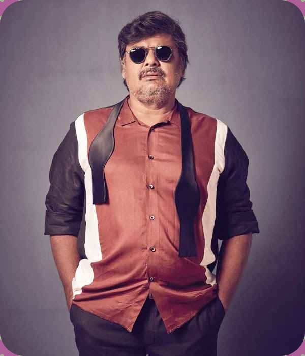 Actor Mansoor Ali Khan has said that Vijays salary is less than him 