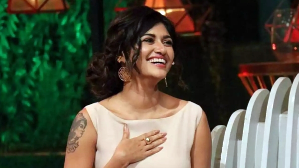 Bigg Boss Oviya was impressed by the young man at the dance show
