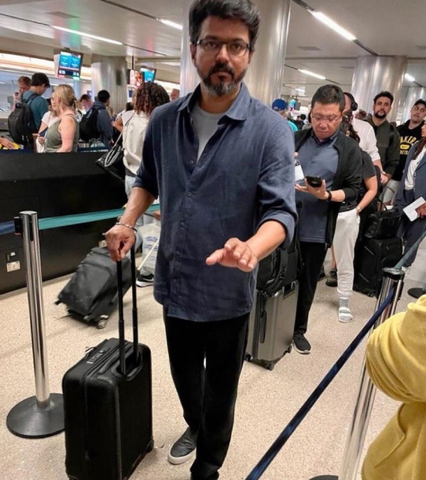 Actor Vijay expected to attend Shah Rukh Khans Jawan pre release event today in Chennai