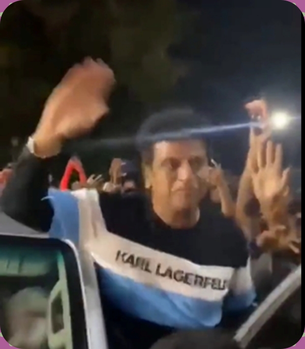 Shiva Rajkumar gets emotional and cried after wathcing Jailer movie at Mysore Shiva Rajkumar gets emotional and cried after wathcing Jailer movie at Mysore