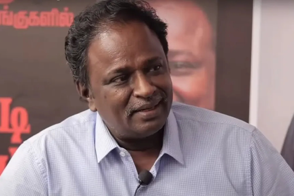  Rajini: Blue Sattai Maran compared Rajini to Kaka Radhakrishnan 