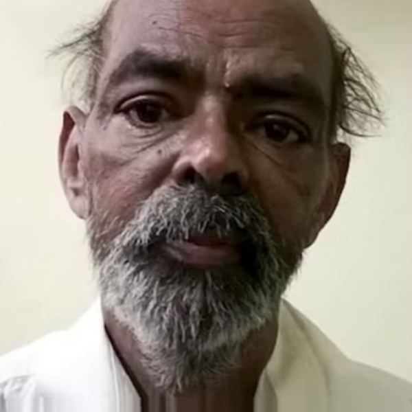 Actor Vikram helped famous producer VA Durais medical expenses Actor Vikram helped famous producer VA Durais medical expenses