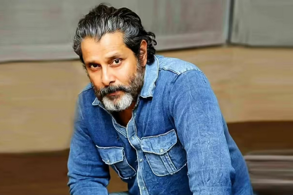 Actor Vikram helped famous producer VA Durais medical expenses Actor Vikram helped famous producer VA Durais medical expenses