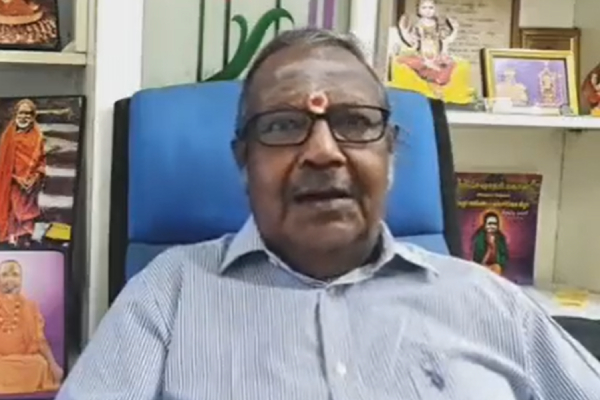  Kamal: Kamal has a big role in Actress Radhikas career development 