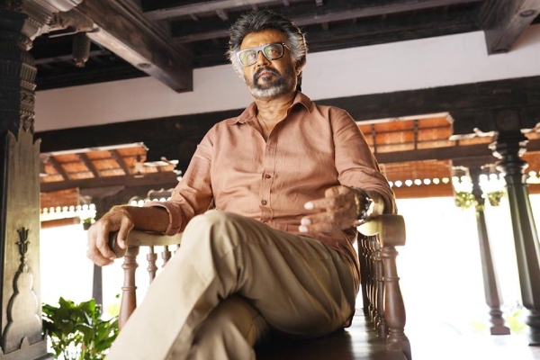  Sivakarthikeyan: Sivakarthikeyan wishes Rajinikanths Jailer a mega success