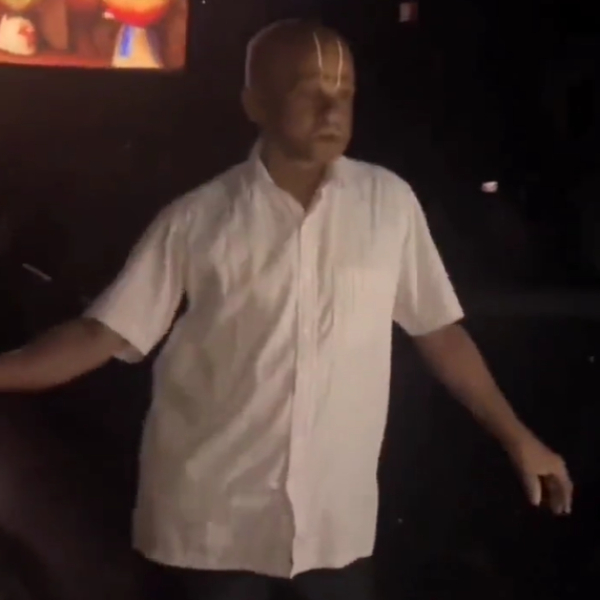 Jailer: An old man dancing to Jailer Kaavaalaa song in the theatre Jailer: An old man dancing to Jailer Kaavaalaa song in the theatre