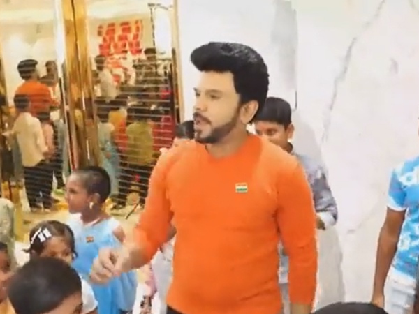 Legend Saravanan dancing to the song Jailer hukum is a trending video on social media Legend Saravanan dancing to the song Jailer hukum is a trending video on social media