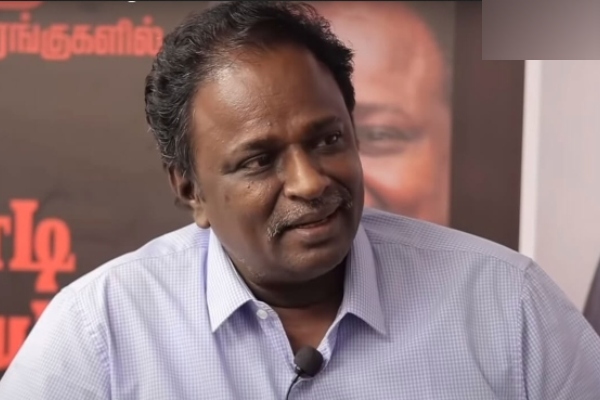 Rajini VS Ajith: Blue Sattai Maran criticized that Rajini cannot be equal to Ajith 