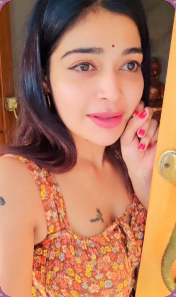 Actress Dharsha Gupta instagram reels video trending on internet