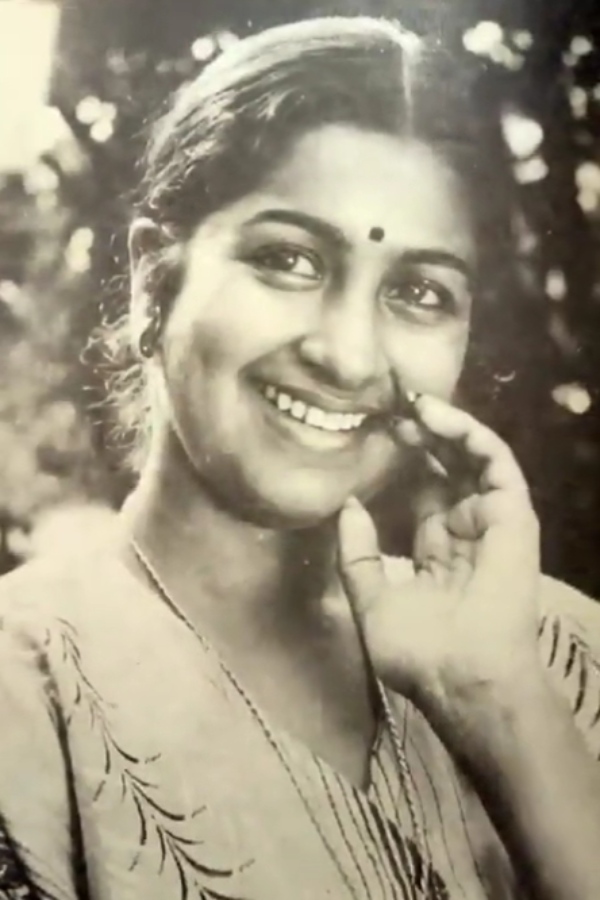 Do you know actress radhika Sarathkumar net worth assets 