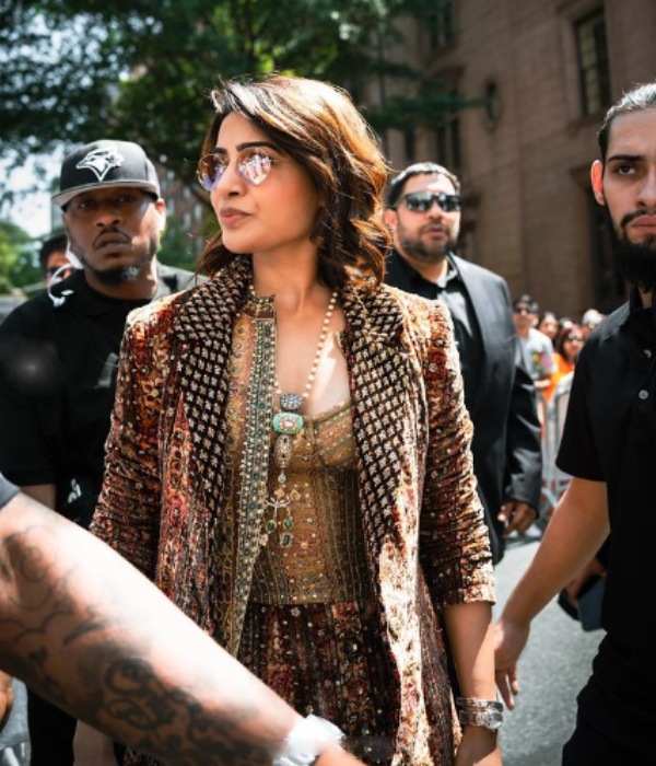 actress Samantha completed 14 years in cinema industry 