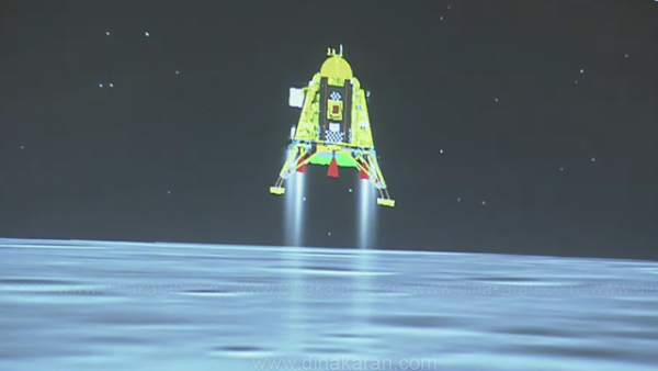 With chandrayaan 3 success landing let revisit famous tamil song lyrics about moon 