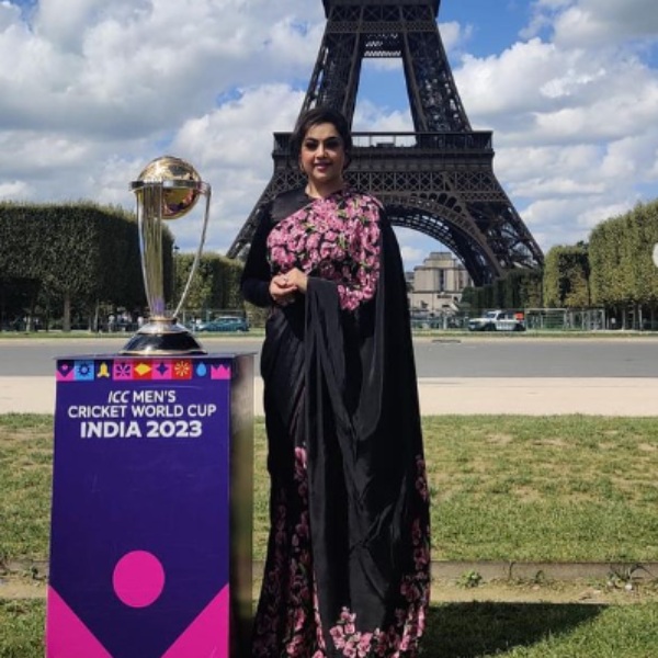 Actress Meena introduces ICC World Cup 2023 Trophy