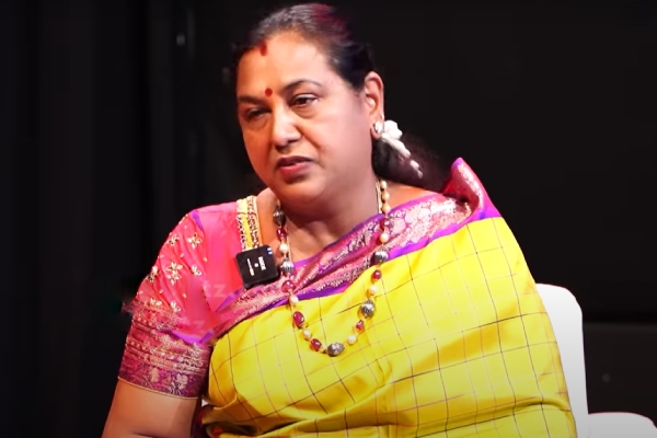 Captain Vijayakanths wife Premalatha Vijayakanth Emotional interview Captain Vijayakanths wife Premalatha Vijayakanth Emotional interview