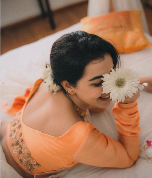 actress nikki galrani onam special photoshoot