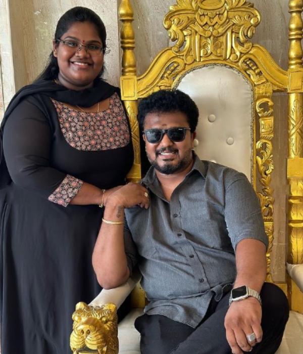 Robo shankar daughter indraja shankar cute romantic photos