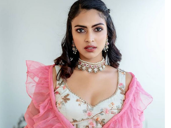 Actress Amalapal Shared her sad Past Life 