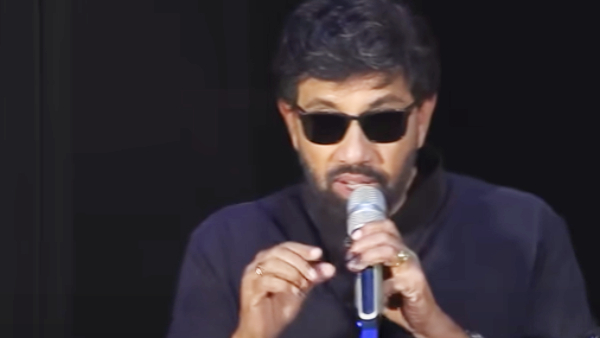 Sathyaraj imitates Blue Sattai Maran at Angaragan Press meet 
