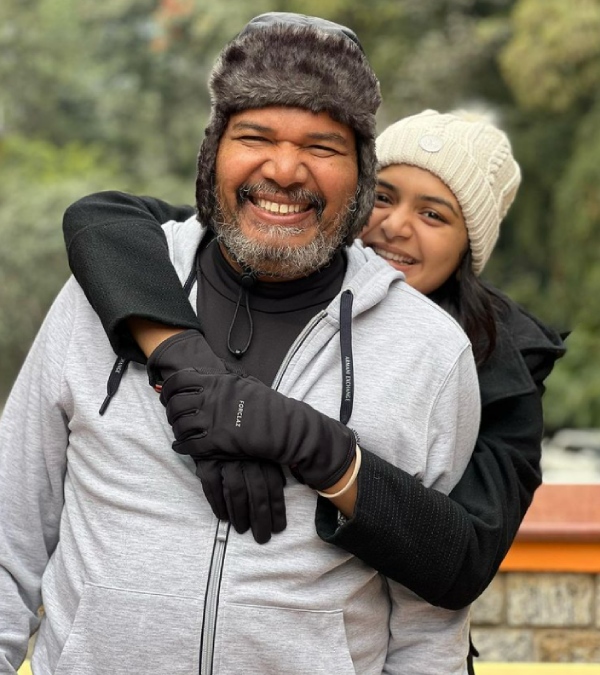 Aditi Shankar post a cute birthday wish to Director Shankar