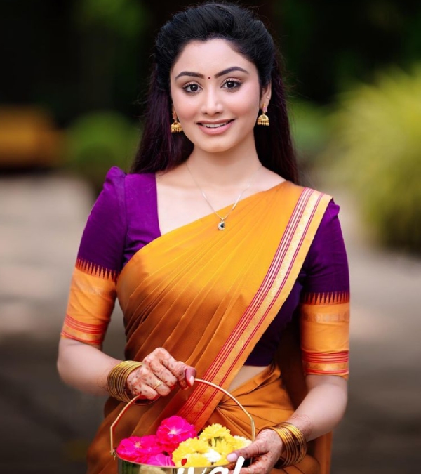 Samyutha shares half saree photos and Thavani Potta Deepavali song lyrics
