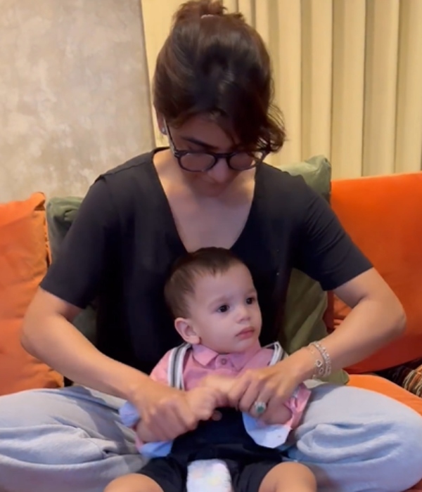 A cute video of Samantha playing with singer Chinmayis two kids is trending on the internet 