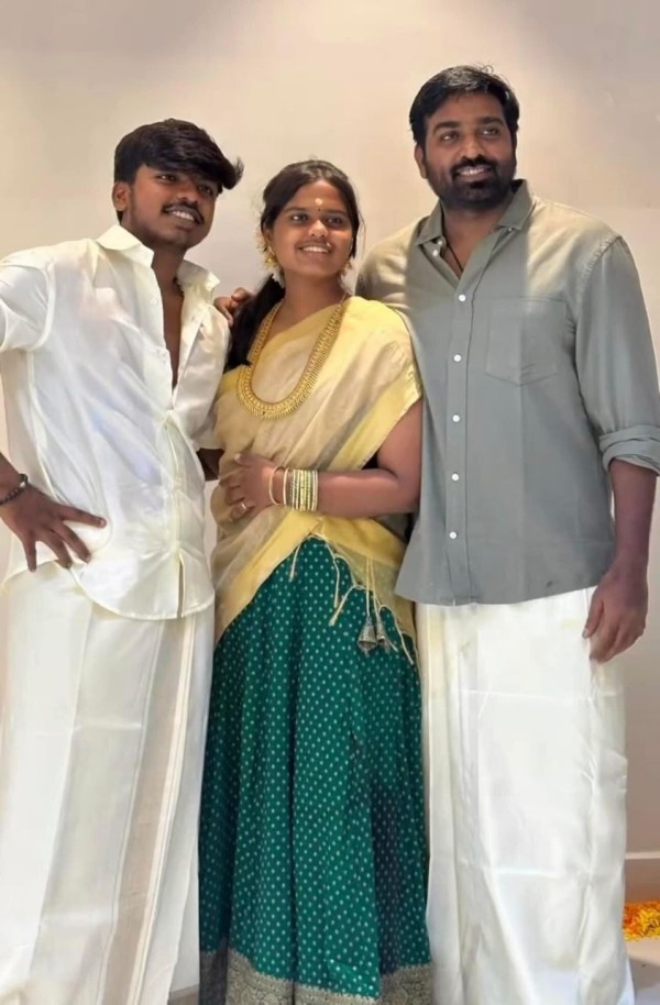 Vijay Sethupathi: Makkal Selvan Vijay Sethupathi Celebrates Onam With His Son and Daughter Vijay Sethupathi: Makkal Selvan Vijay Sethupathi Celebrates Onam With His Son and Daughter