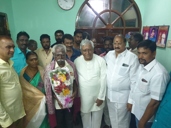 Rajinis brother states that Rajini will not support any political Party hereafter