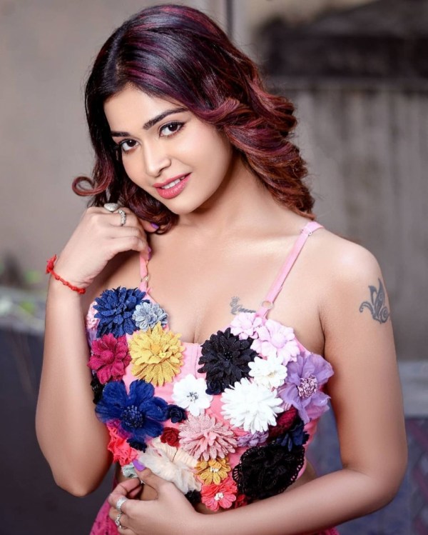 Dharsha Gupta is one of the confirmed contestant for Bigg Boss Tamil 7