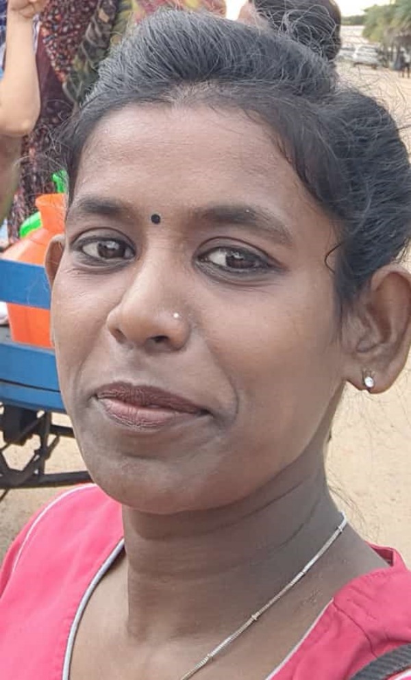 Make-up girl dies suddenly after fainting on aruvi shooting spot