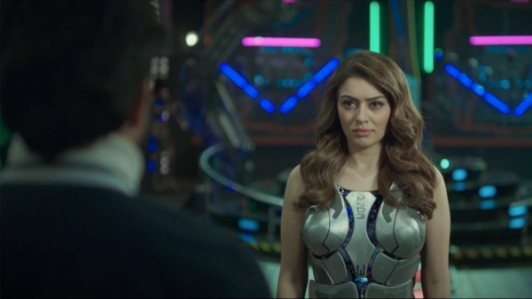 My3 Web Series Review in Tamil:Hansikas robotic avatar fail to entertains us