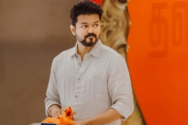 Vijay Return To Chennai From America at Today 