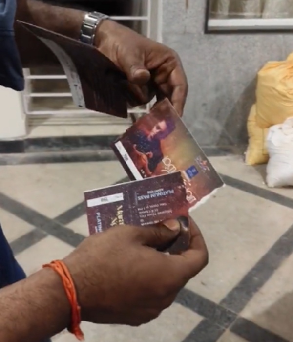  AR Rahman: A fan tore up a ticket he bought for AR Rahmans Live concert 