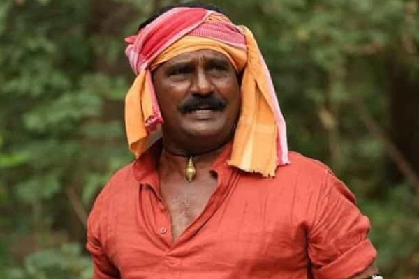 It is said that talks have started with some others play Adhigunasekaran in the serial Ethirneechal 