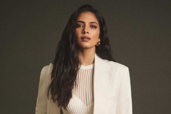 Actress Malavika Mohanan has released a video of her playing cricket