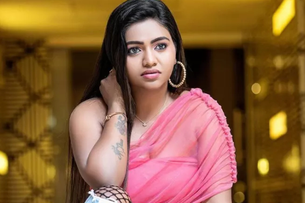 Shalu Shammu Open Talks about Adjustment Experience in her carrier 