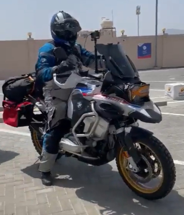 Actor Ajith kumar is in Oman and his bike ride video trending Actor Ajith kumar is in Oman and his bike ride video trending