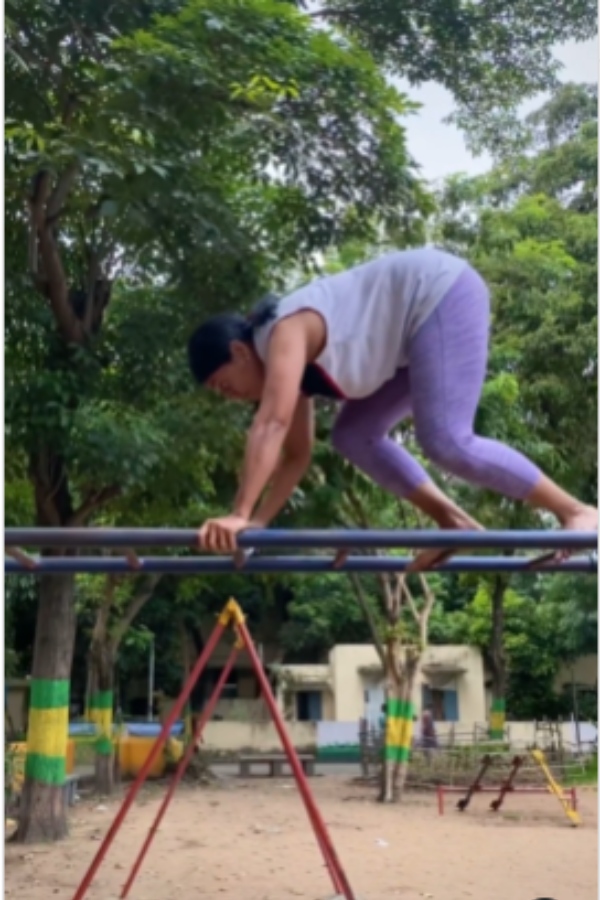 53 year old Anu Hasan fitness video stuns fans 53 year old Anu Hasan fitness video stuns fans