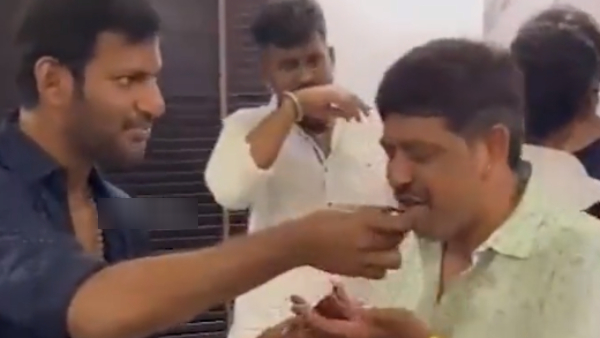 Mark Antony movie success celebration cake cutting