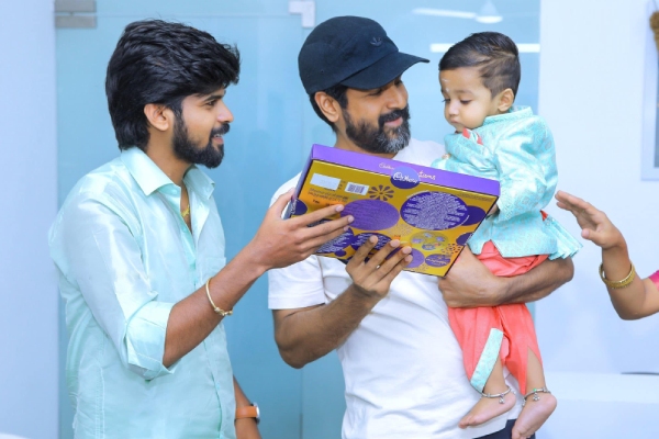  Ayalaan: Sivakarthikeyans Ayalaan fan made poster is trending now