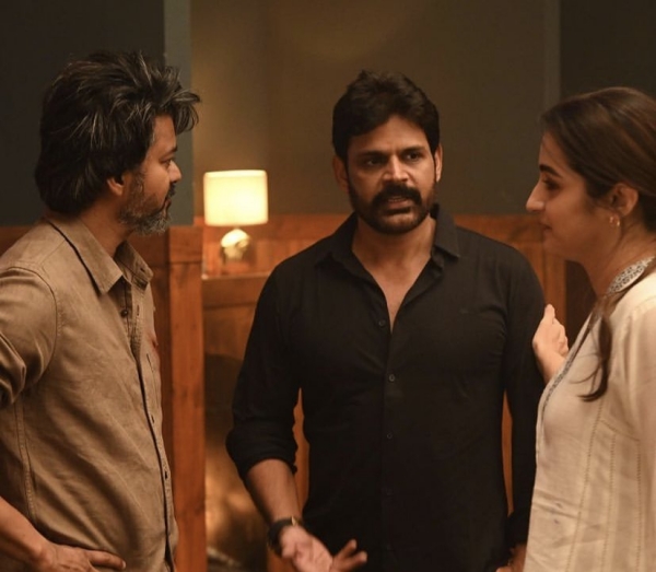 Varisu actor Shaam meets Vijay at Leo shooting spot stills out now