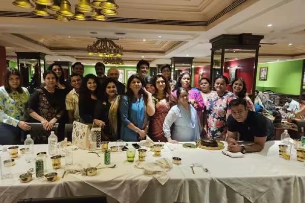 actress khushbu 53rd birthday celebration photos trending on social media actress khushbu 53rd birthday celebration photos trending on social media