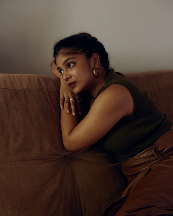 vj parvathy shared instagram pics trending on social media