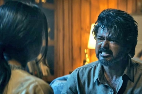 fans who are giving negative reviews to the film Leo are criticizing the film crew fans who are giving negative reviews to the film Leo are criticizing the film crew